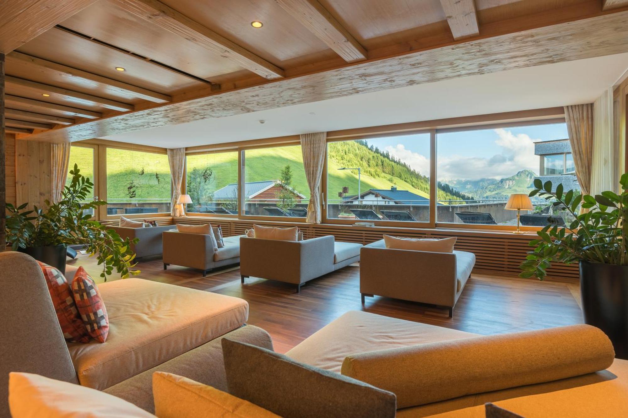 Alpenresort Walsertal Дамульс Экстерьер фото