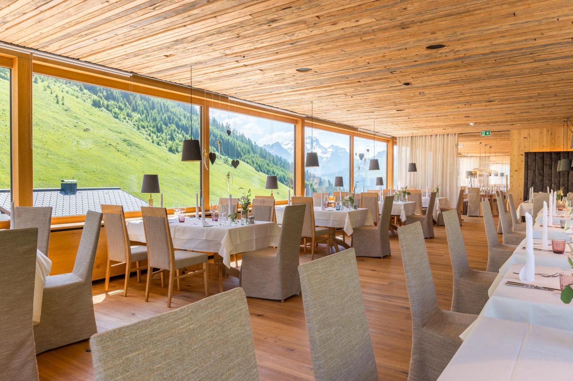 Alpenresort Walsertal Дамульс Экстерьер фото