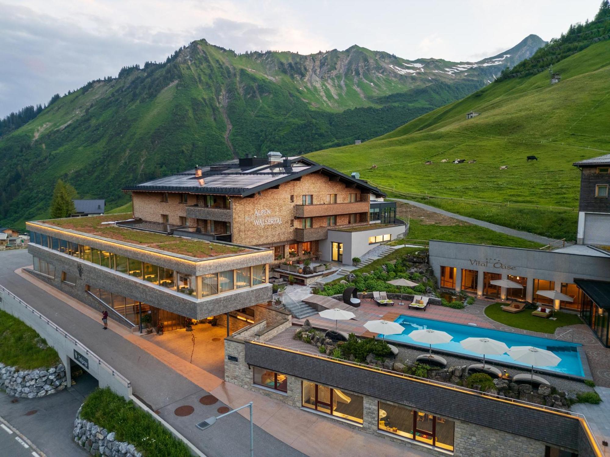 Alpenresort Walsertal Дамульс Экстерьер фото
