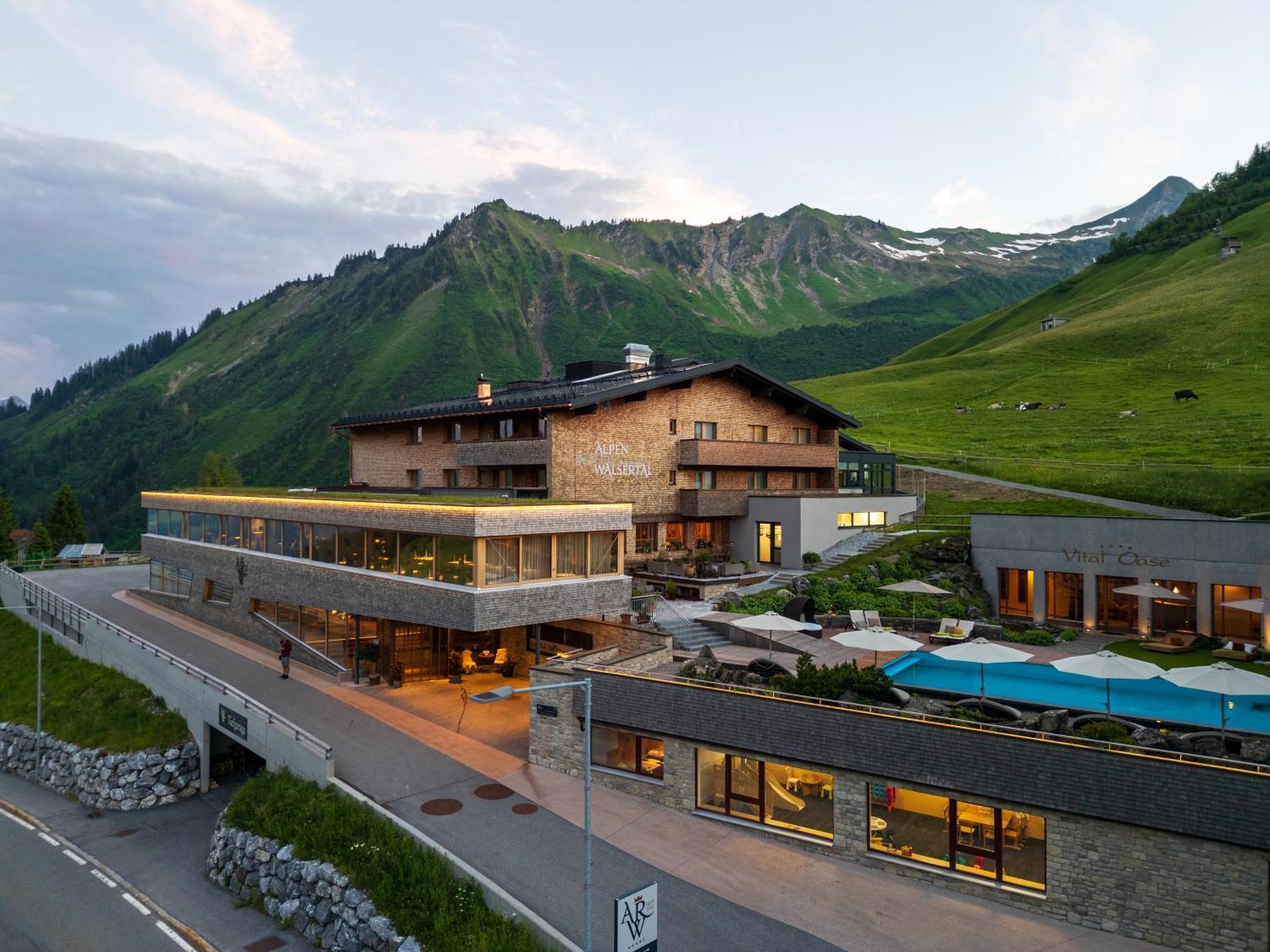 Alpenresort Walsertal Дамульс Экстерьер фото